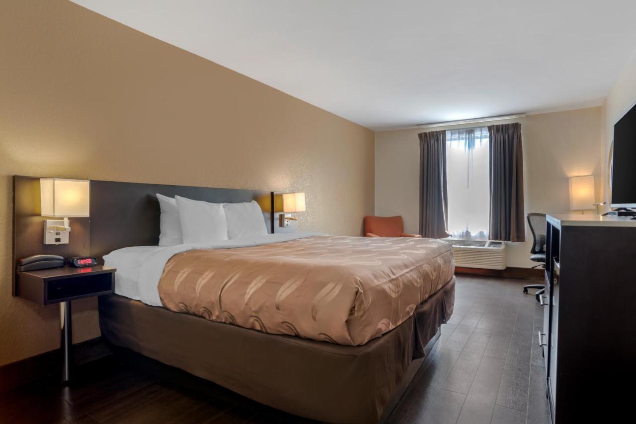 Quality Inn Phenix City Columbus Exteriör bild